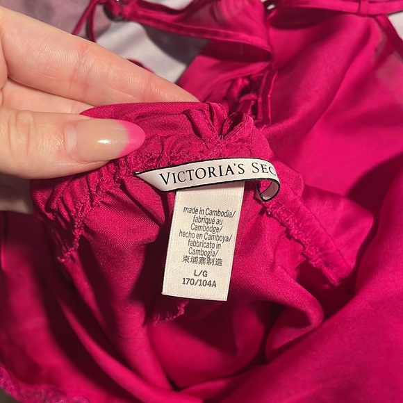 Victoria Secret Satin Romper - Picture 4 of 6